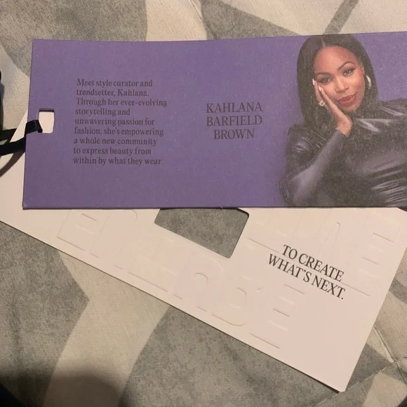 NWT Future Collective 4X elastic waist joggers with stylish design athletic wear - Picture 7 of 10